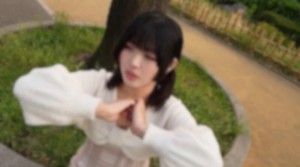 FC2-PPV-4698278 3天！一半！ ！ [第一次拍攝] [2 次射精] 一個陽光明媚的 19 歲女孩。我被她那厚實性感的嘴唇迷住了，情不自禁地在她嘴裡射精。一個無辜的肉鍋，濕透了，陰莖都淹死了。 。 。認真的中出，準備讓她懷孕。在线观看