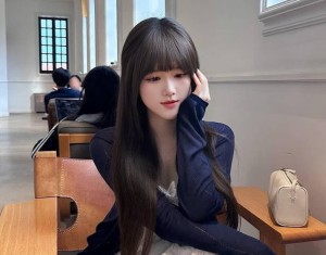 连哄带骗在舅妈家操白虎女友小女友的白虎逼鲜嫩多汁