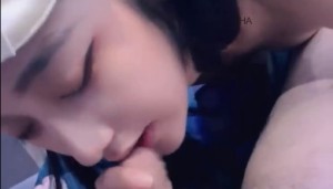 整场直播男的都硬不起来 这颜值让开我来